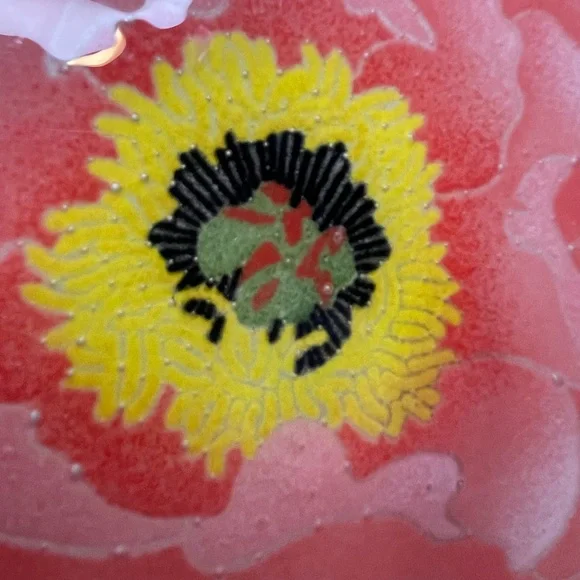 Vibrant Pink Peony Glass Art by Peggy Karr - Picture 3 of 14